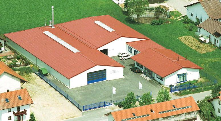 Luftaufnahme der Produktionsstätte in Gangkofen / Kollbach